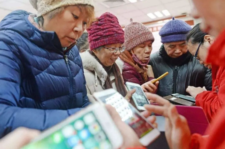 老齡化加速,銀發(fā)經(jīng)濟(jì),蓬勃發(fā)展,政府助力